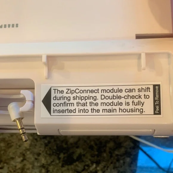 Sharper Image AM/FM Alarm Clock Sound Soother 20 for iPod/MP3 Players - Picture 8 of 13